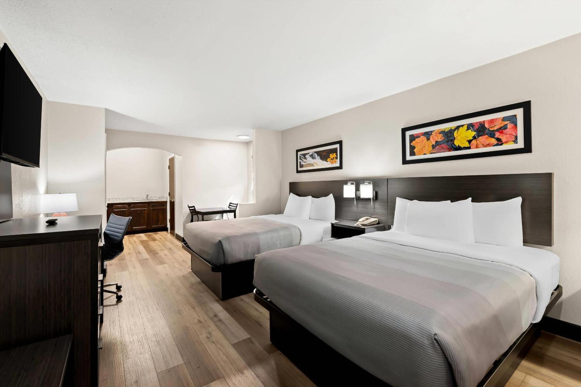 Quality Inn & Suites Dumas Bagian luar foto
